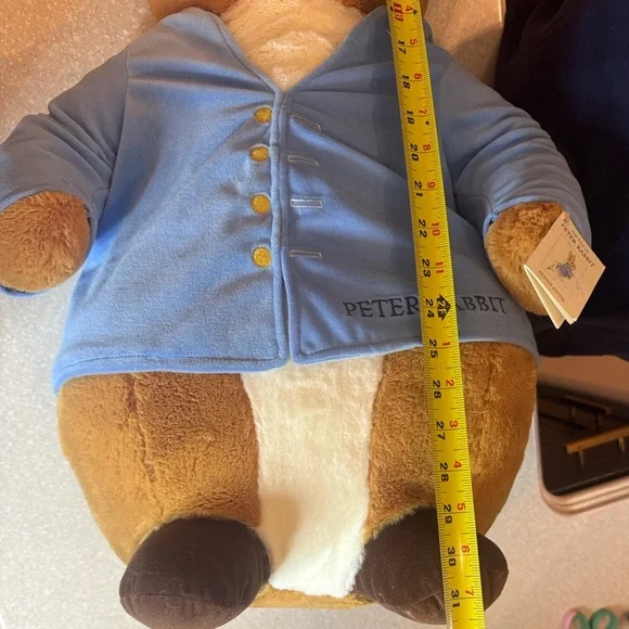 Easter Peter Rabbit Beatrix Potter 2008 32” Tall NWT - Picture 7 of 11